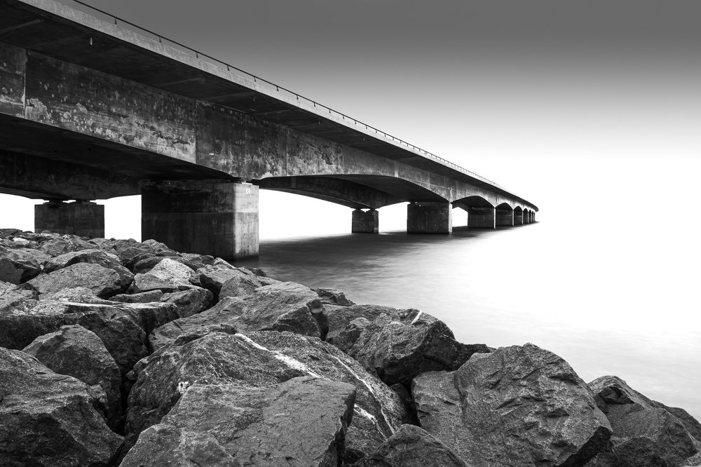 Мост за горизонт