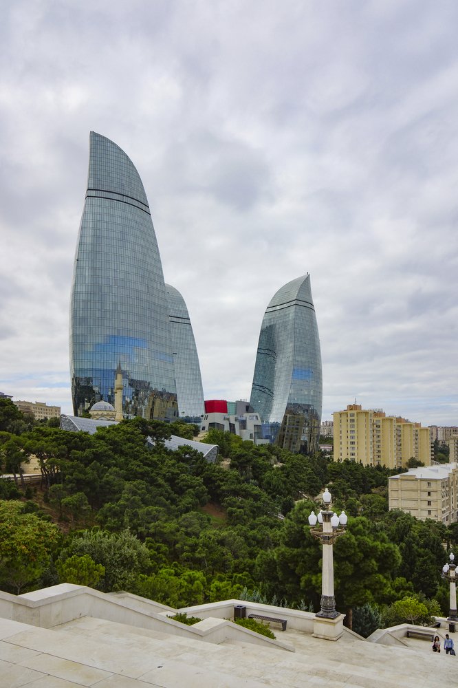 Пламенный Баку