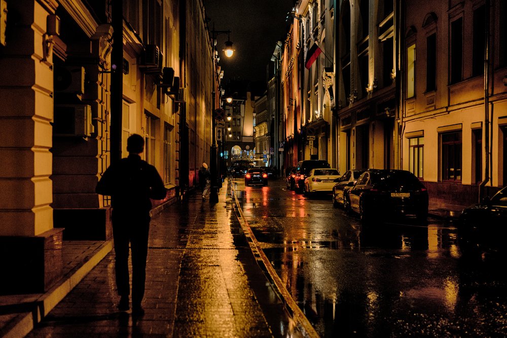 Дождливый вечер.