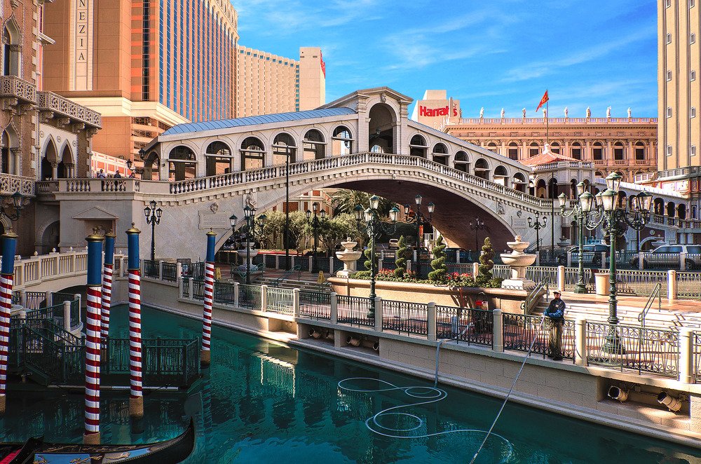 Венецианский мост Риальто в Лас-Вегасе.