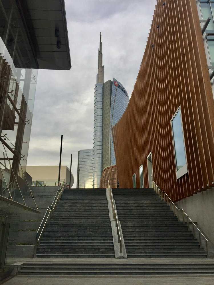 Самое высокое здание Италии