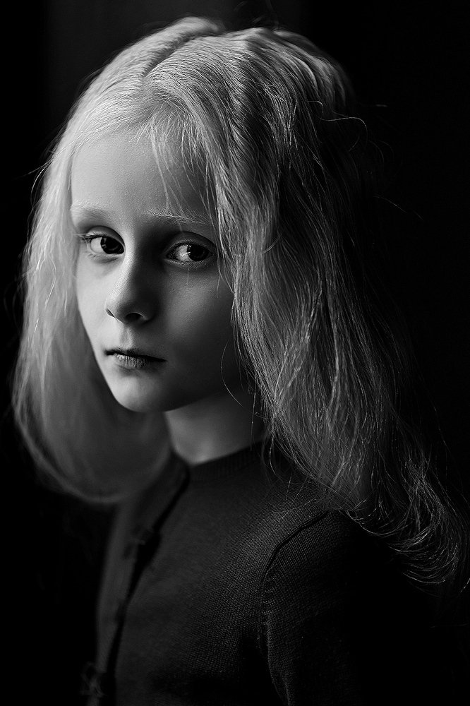 Грустная златовласка