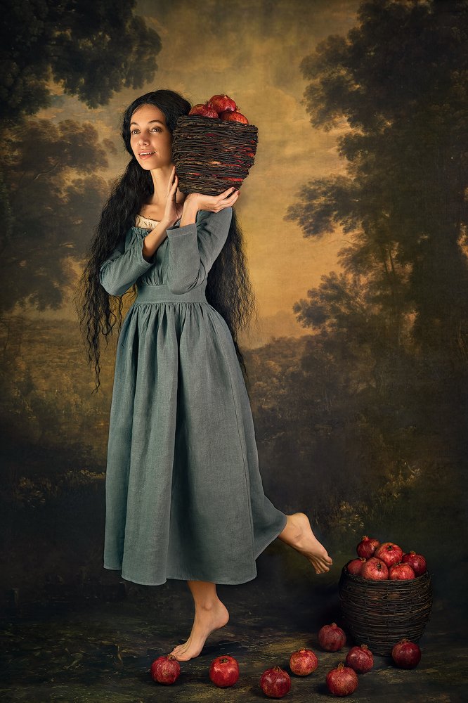 Girl with pomegranate