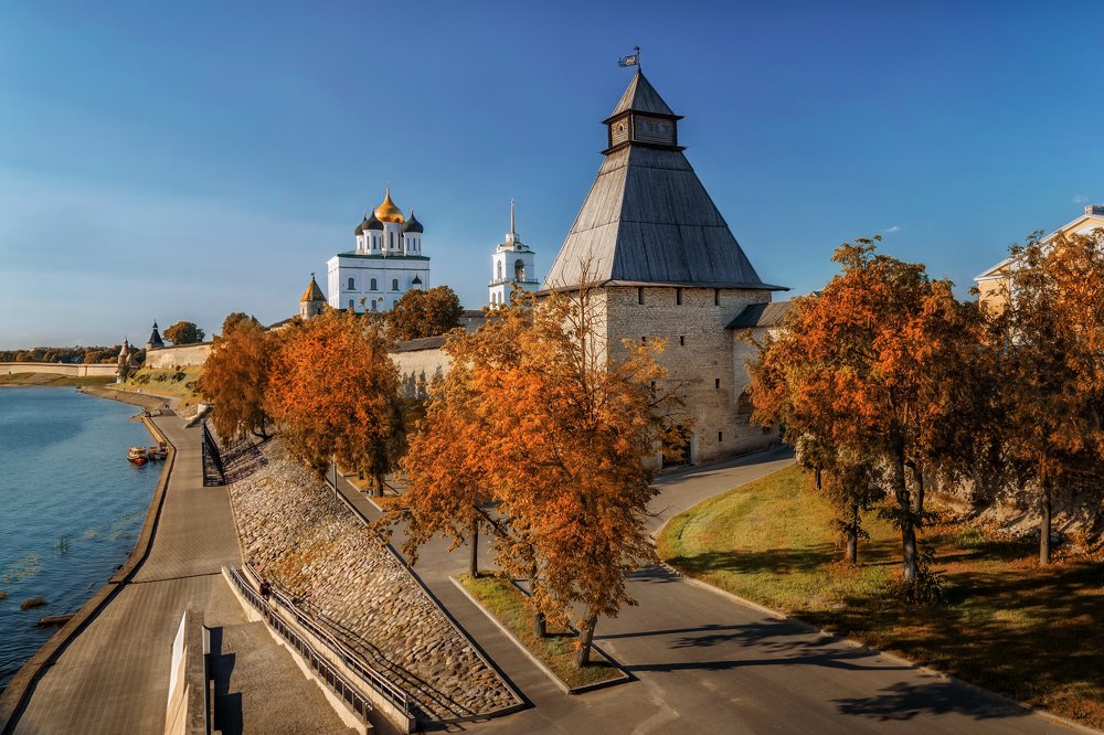 Осенняя набережная