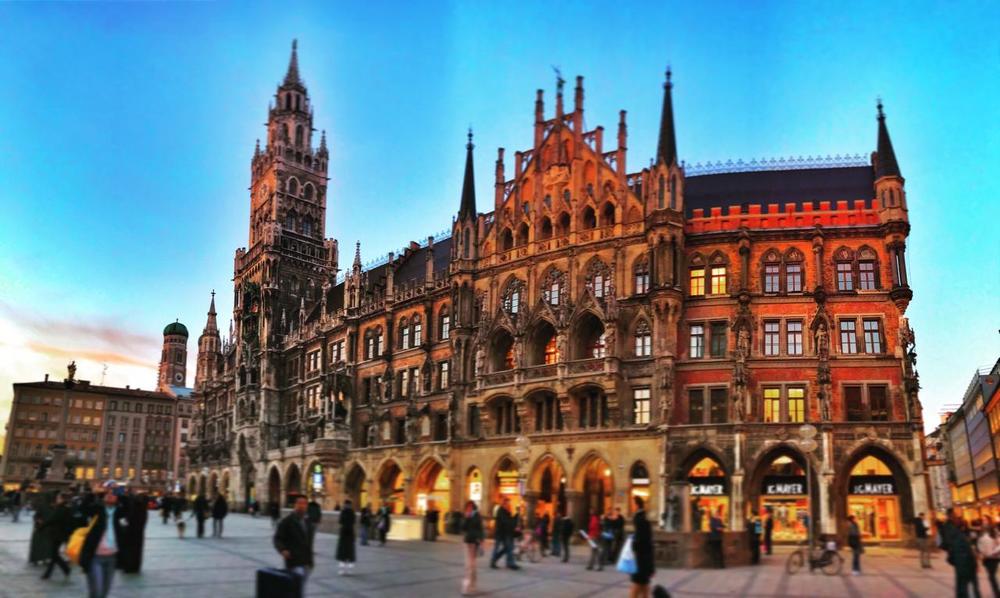 Colourfull Marienplatz