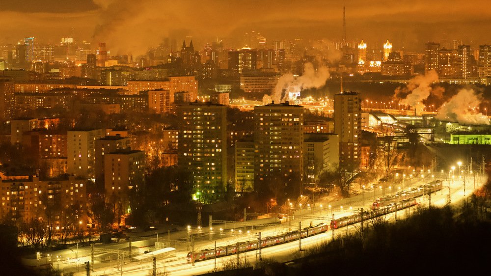 Вечерний город