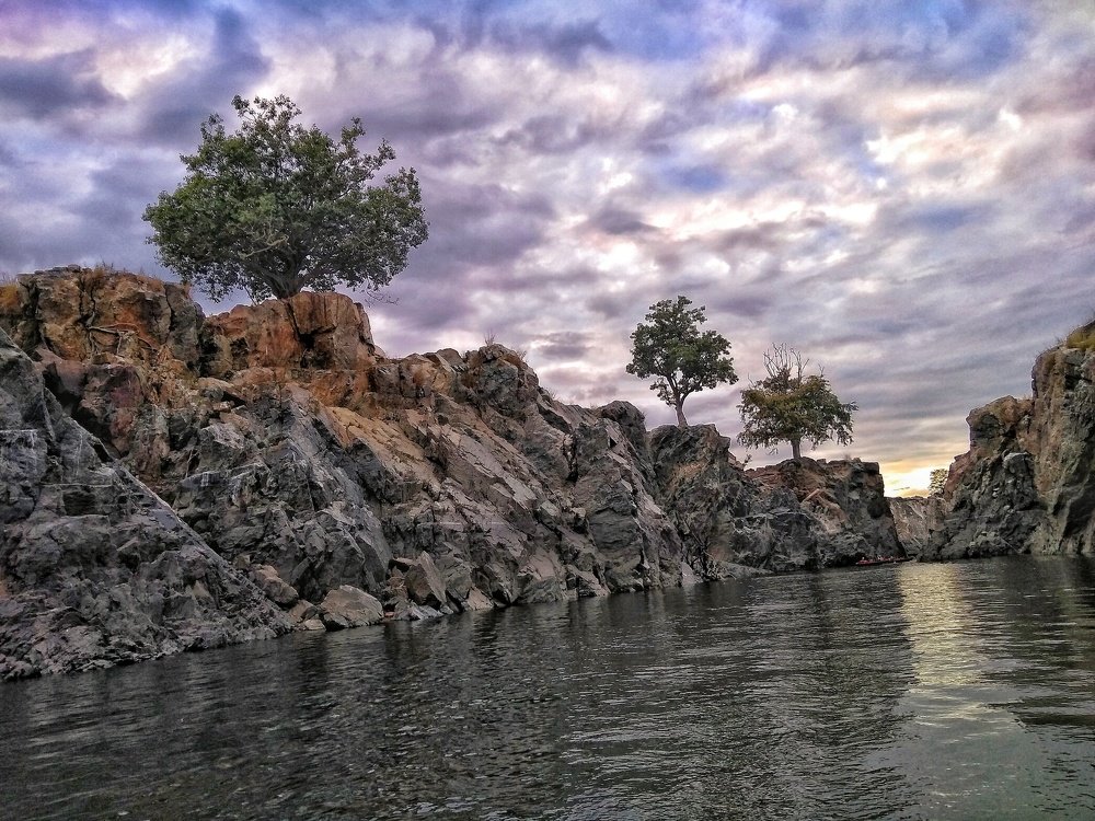 Cauvery in Hogenakkal!