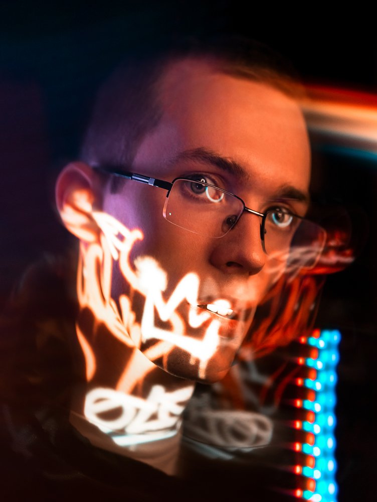 Фотография автора Артем Орлов