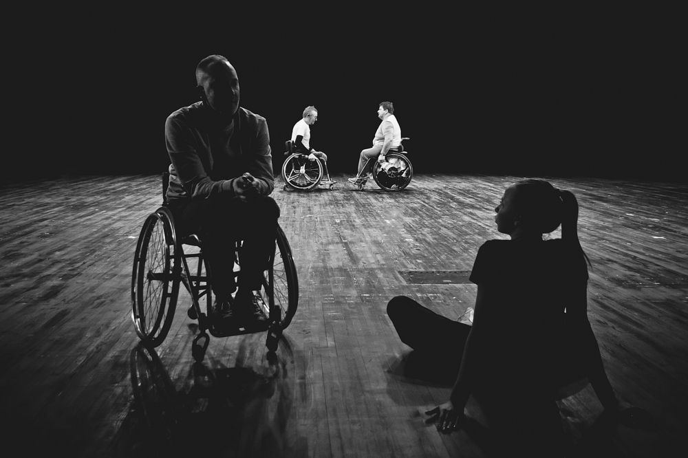 Жизнь - сцена