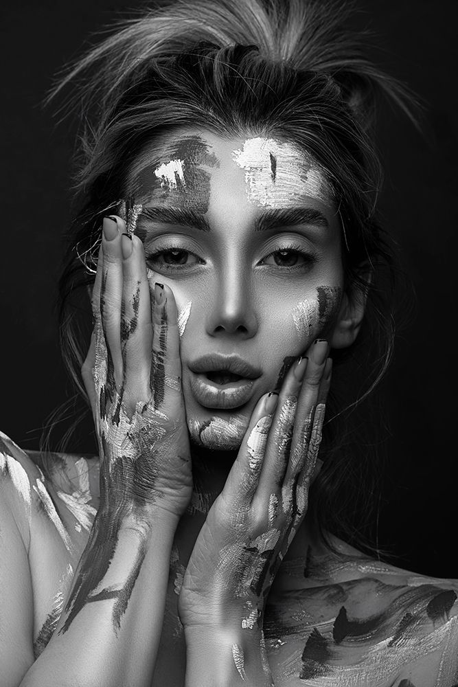 Photograph by Amir Behzadi