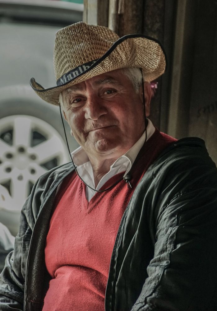 Незнакомец.