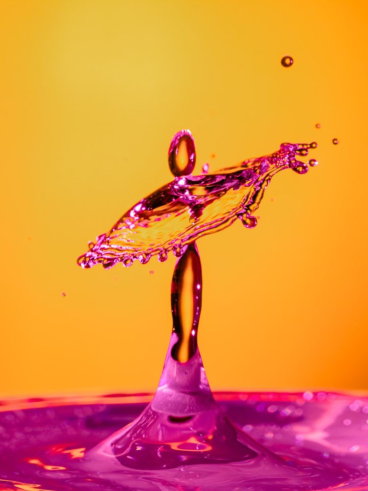 Танцовщица