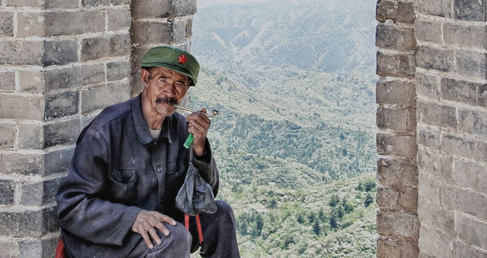 The water seller  on the Great wall