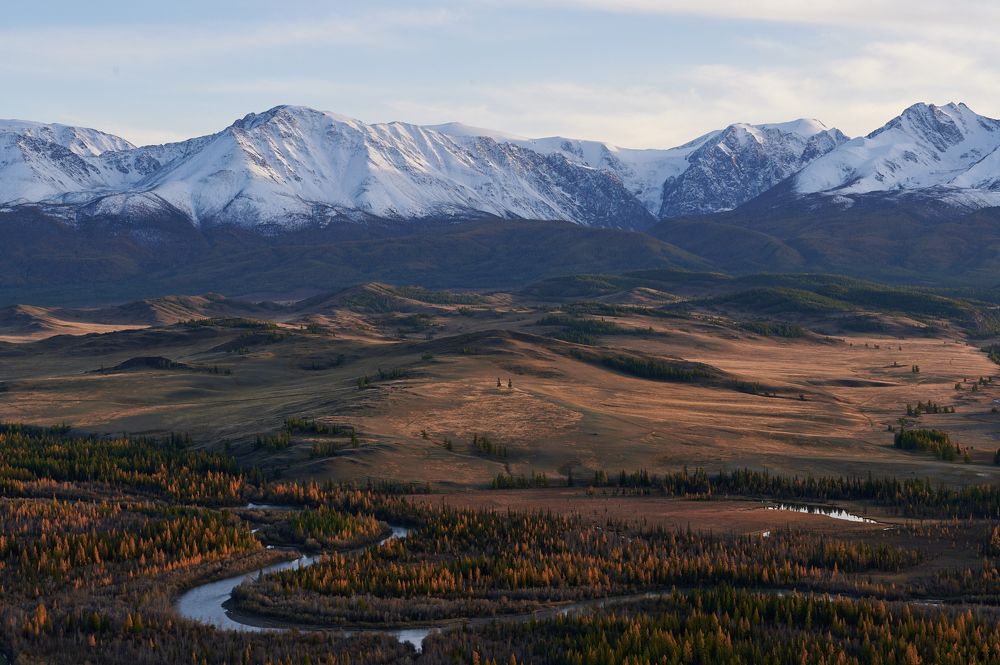 У подножий Северо-Чуйского хребта