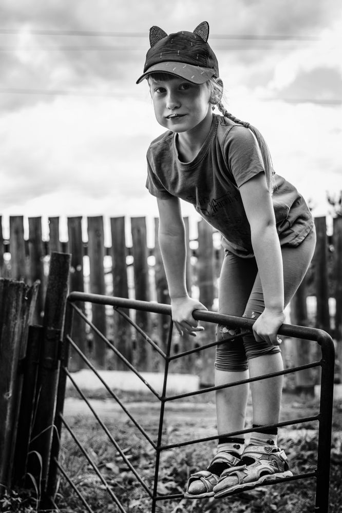 Dasha in the country