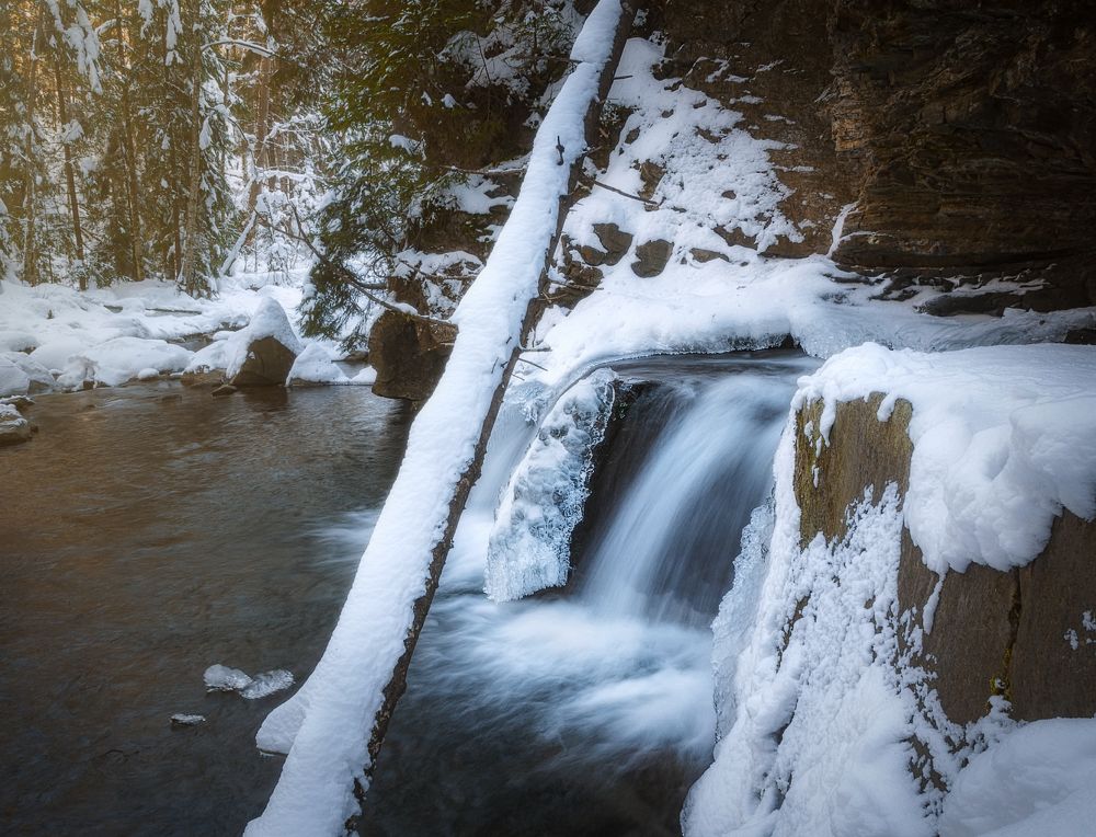 Водопад "Девичьи слезы"
