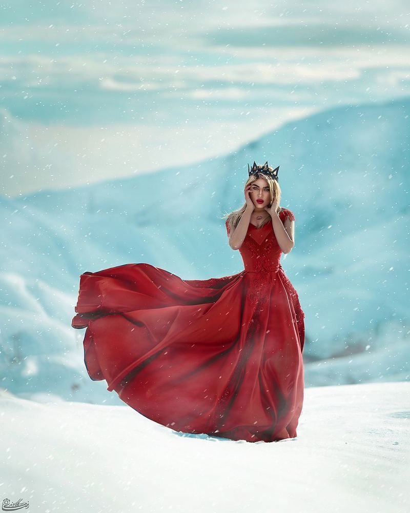 Photograph by Reza Kakavandi