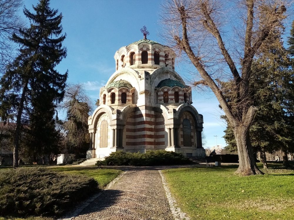 О чем молчат стены мавзолея