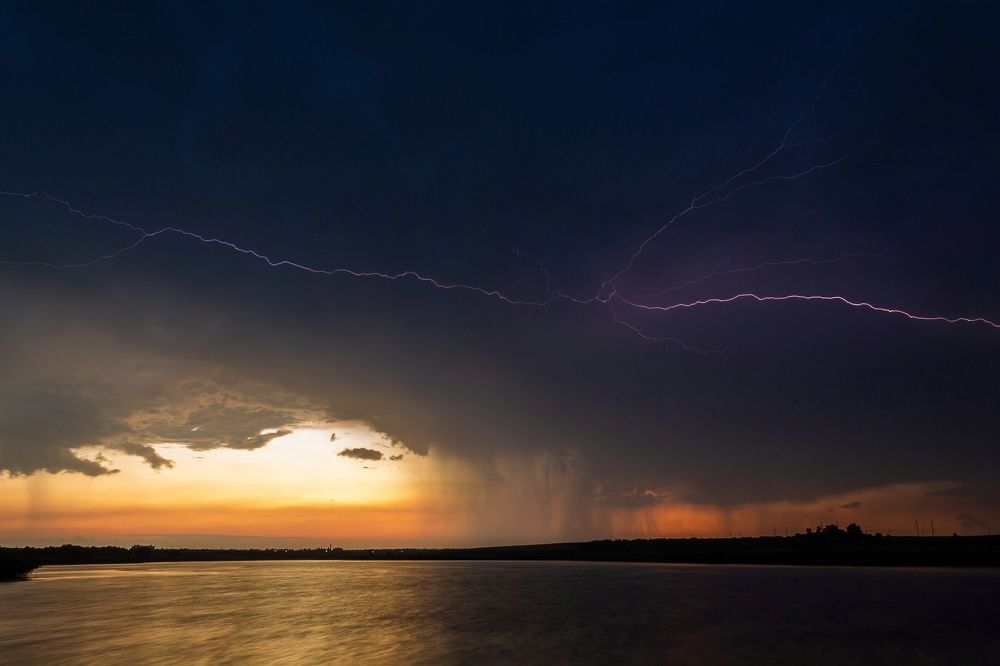 Гроза на закате