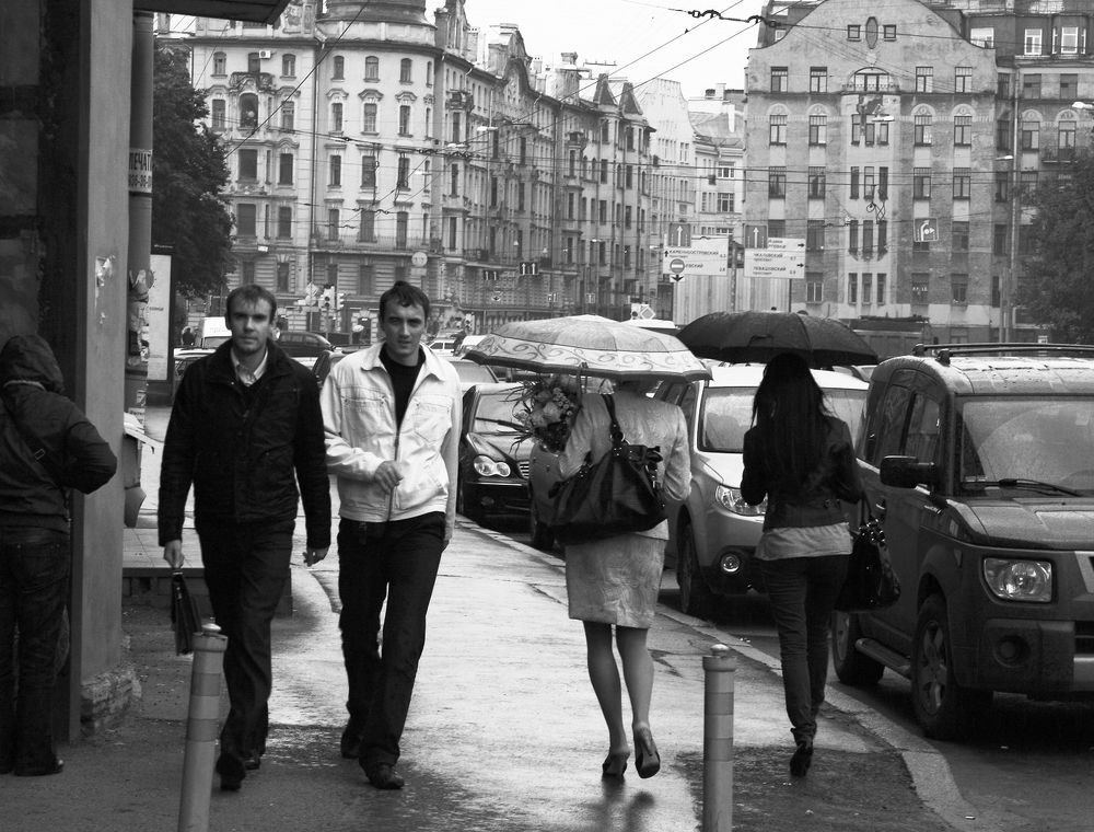 Камни, плитка и асфальт...