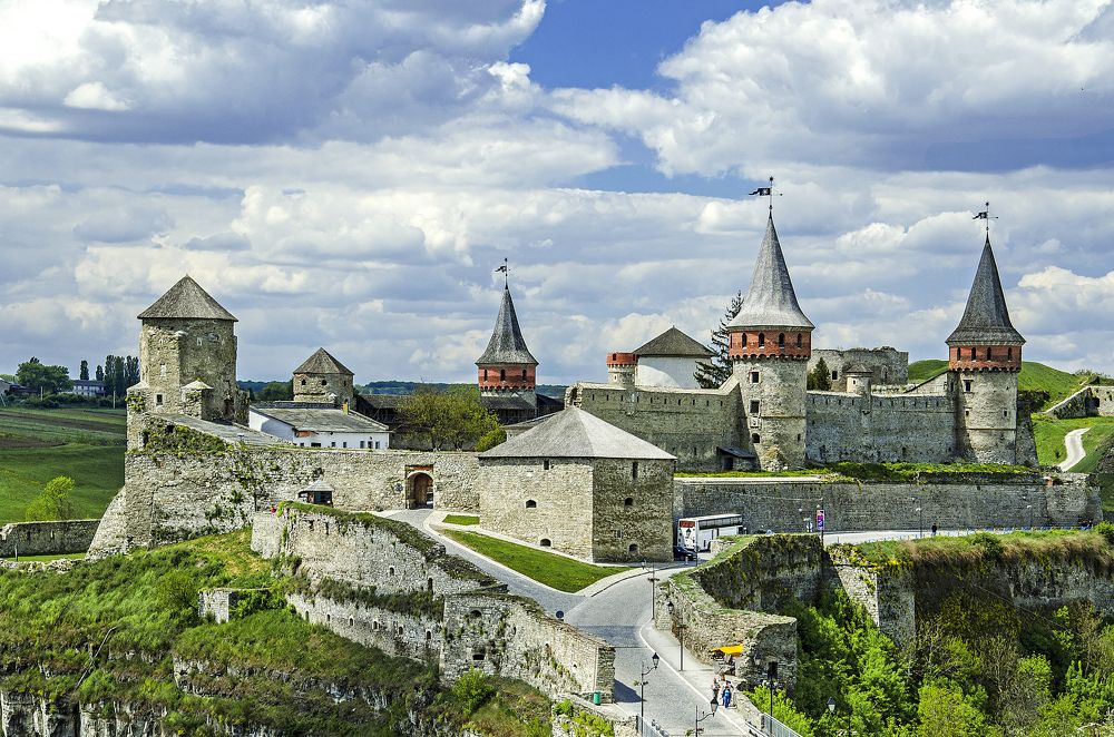 Каменец-Подольская крепость 14век.