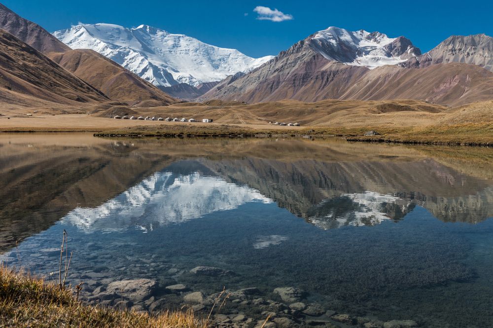 В отражении 2