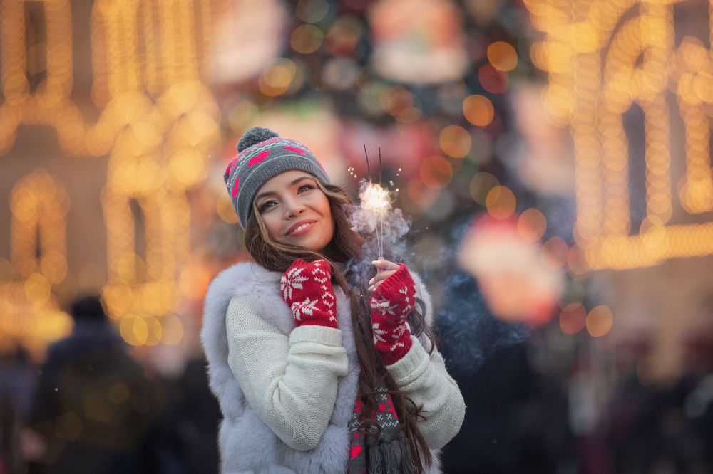 Новый год к нам мчится...