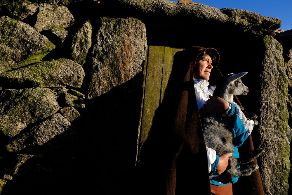 Photograph by Carlos Costa