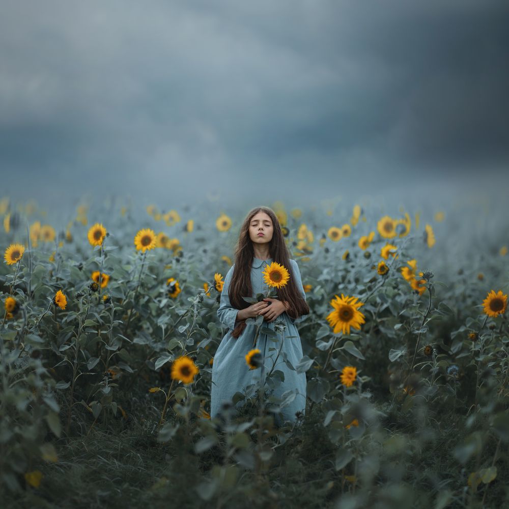 heavy thoughts in heavy sky