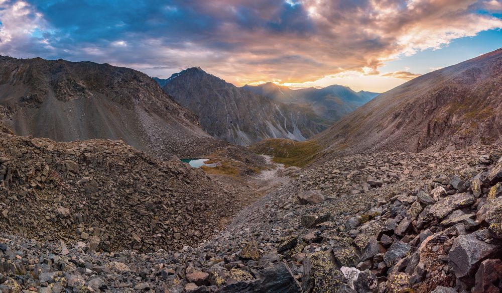 Photograph by Evgeniy Khilkevitch