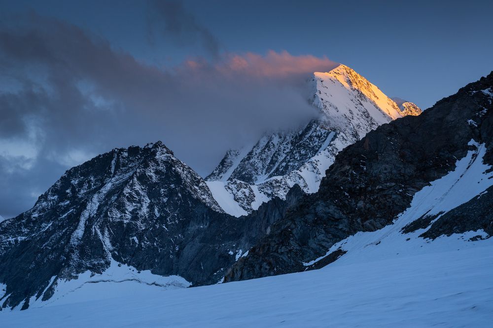 Photograph by Evgeniy Khilkevitch