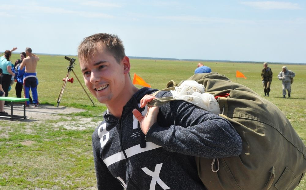 ПЕРЕД ПРЫЖКОМ