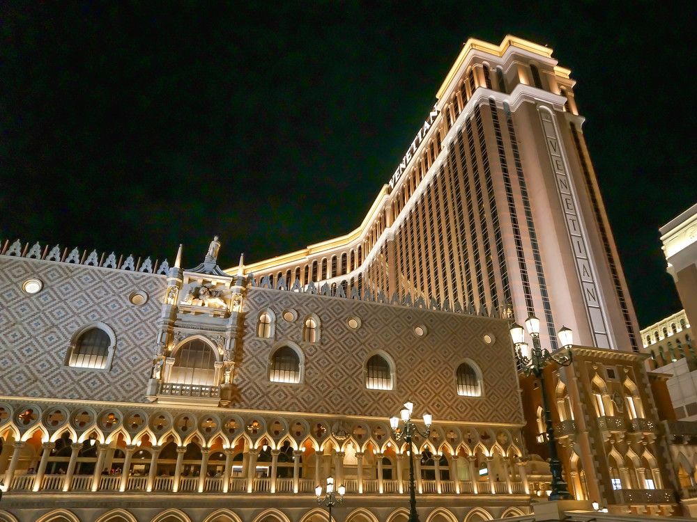 Photograph by Karina Elena Bergagna