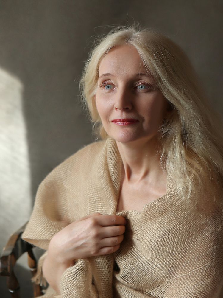 Драгоценная моя женщина.