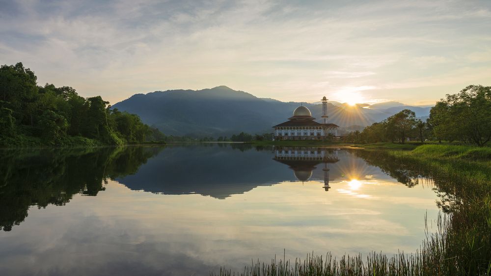 Photograph by Ng Max