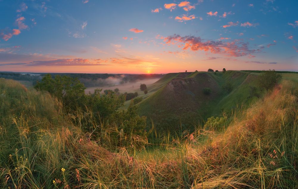 Солнышко встает ..