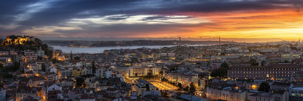 Photograph by Carlos André Silva Antunes