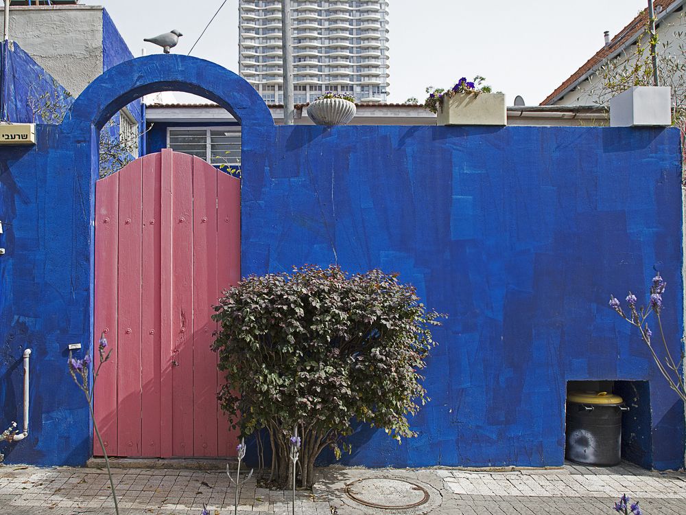 Photograph by Rita Kapitulski