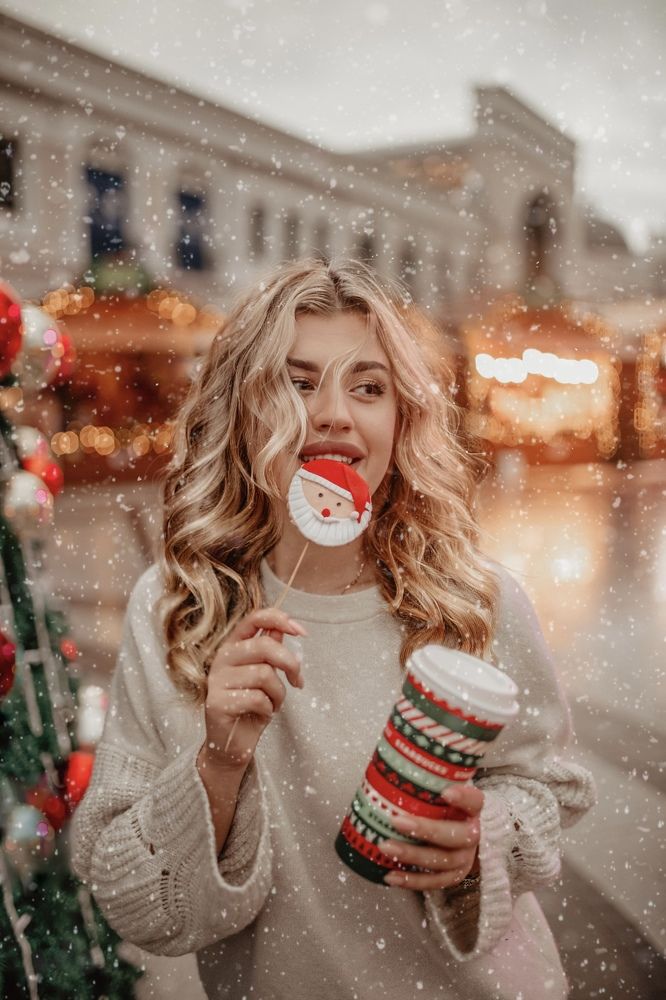 Photograph by Anna Yildiz