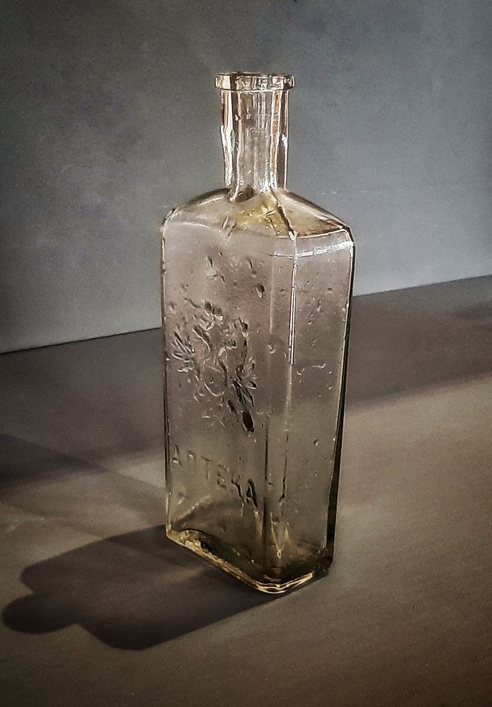 Аптекарская бутылочка