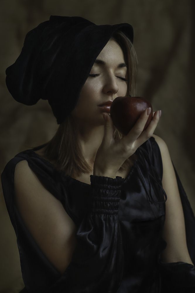 Роковое яблоко