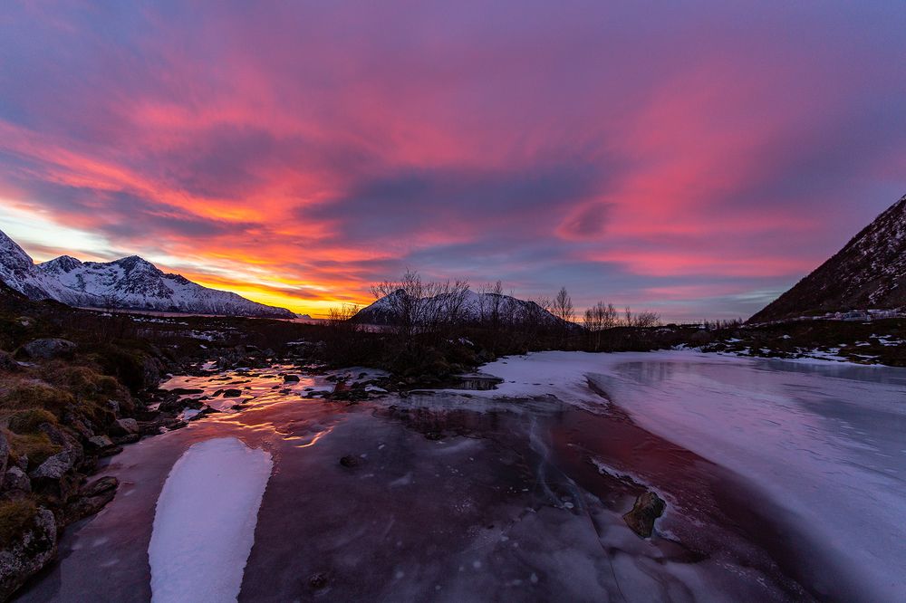 Zakat u poliarnogo kruga.