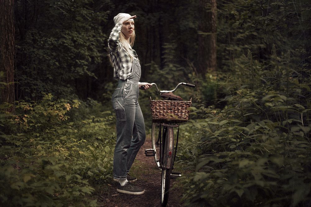 Почти Красная Шапочка