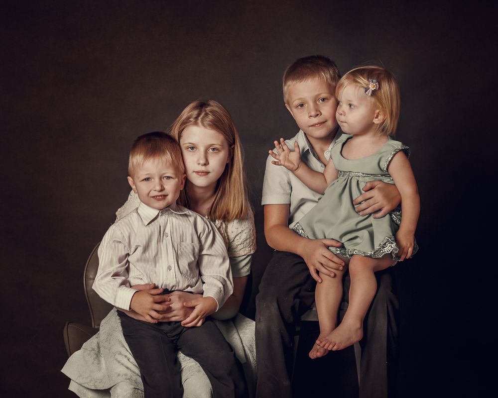 Братья и сестры