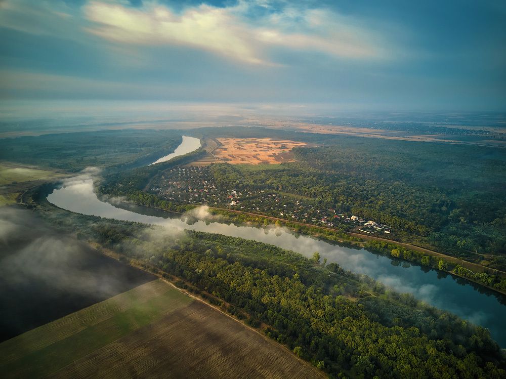 Photograph by Igor Sirbu