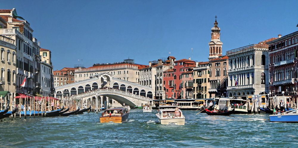 Яркие краски Венеции.