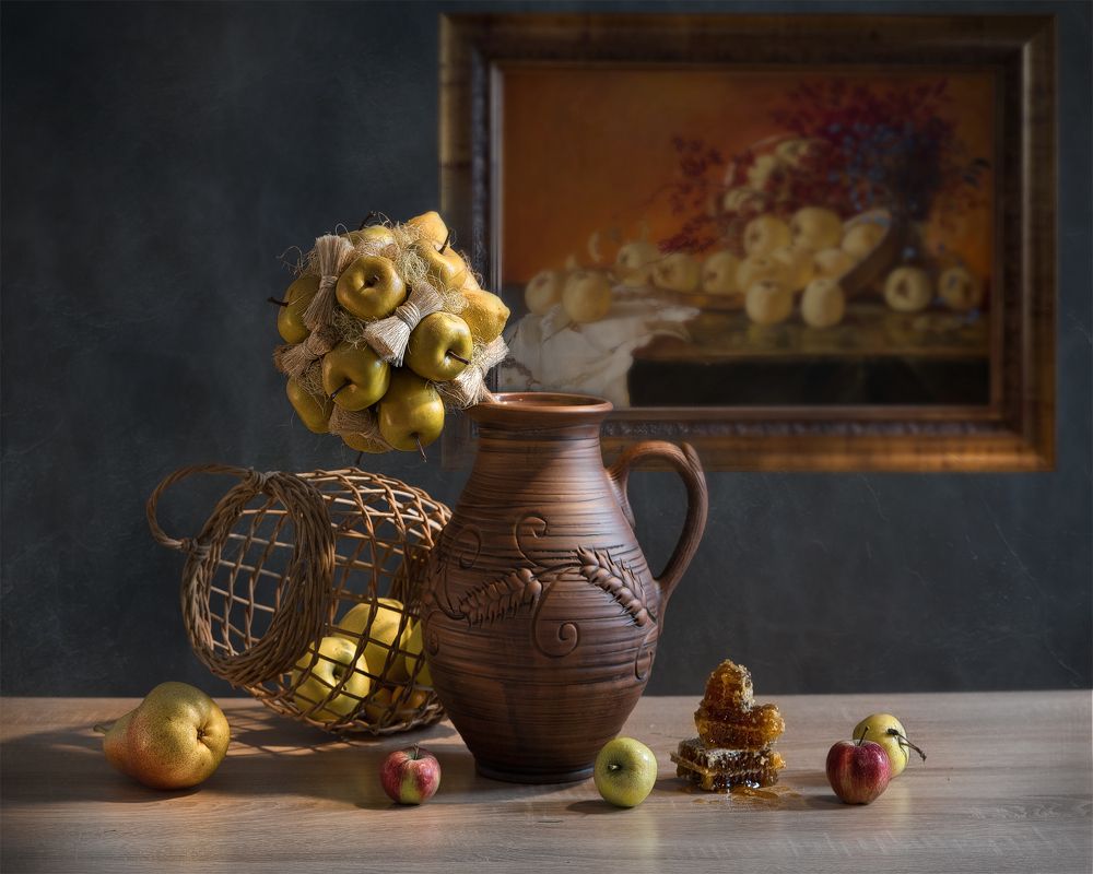 Яблоки и мёд