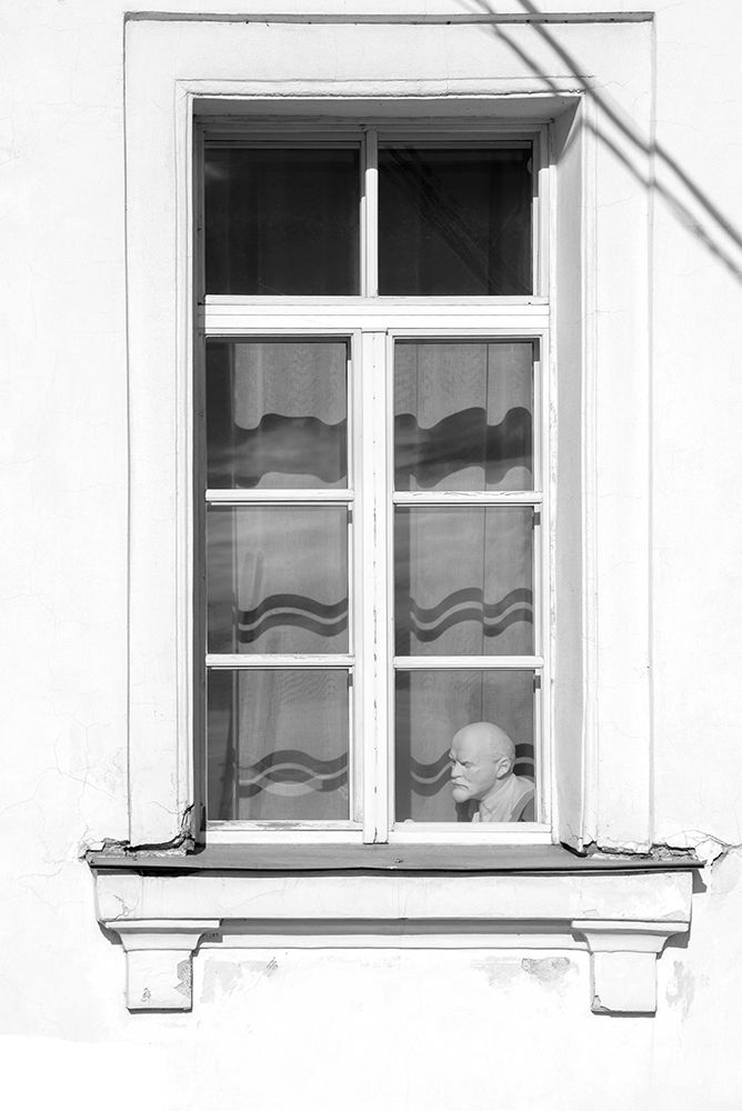 Разочарованный взгляд из прошлого. Петербургские окна.