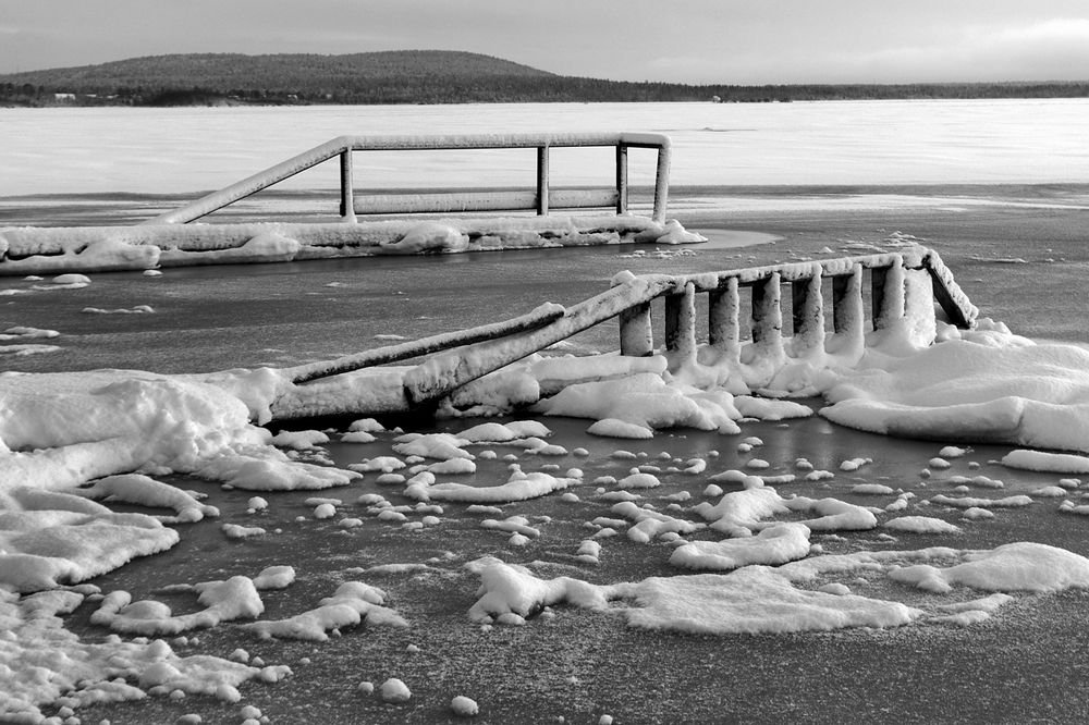 Замороженный пирс