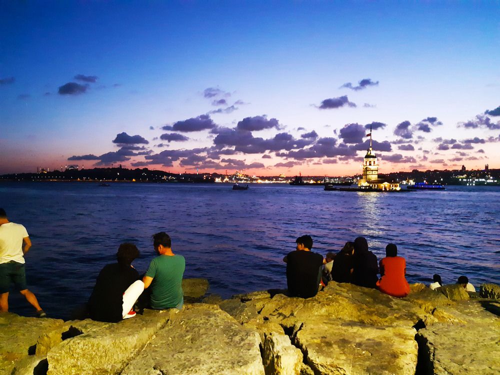 Вечерняя набережная Босфора, г.Стамбул, Турция.